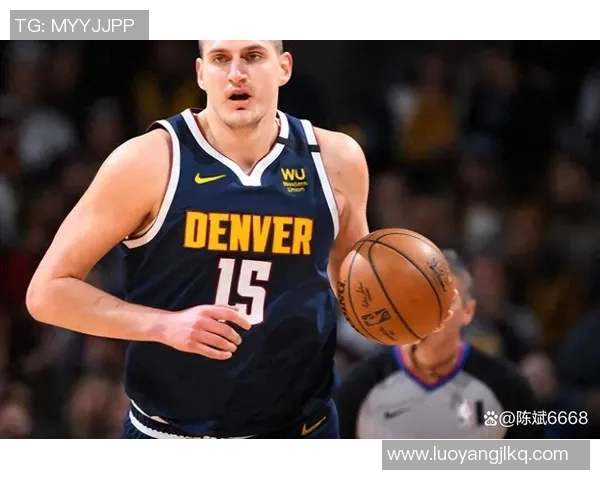 约基奇因场上惊人举动登顶热搜榜 引发全网热议成焦点